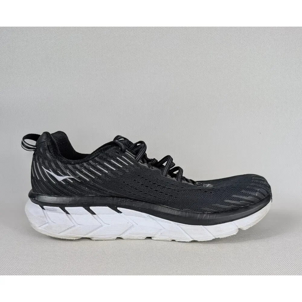 Hoka One One Clifton 5 Wide Shoes Womens Size 10D Black White Running Athletic